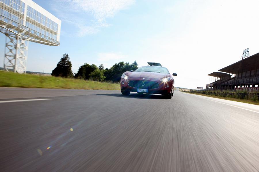  Maserati GranTurismo S MC Sport Line 2009 года  (фото 27 из 78)